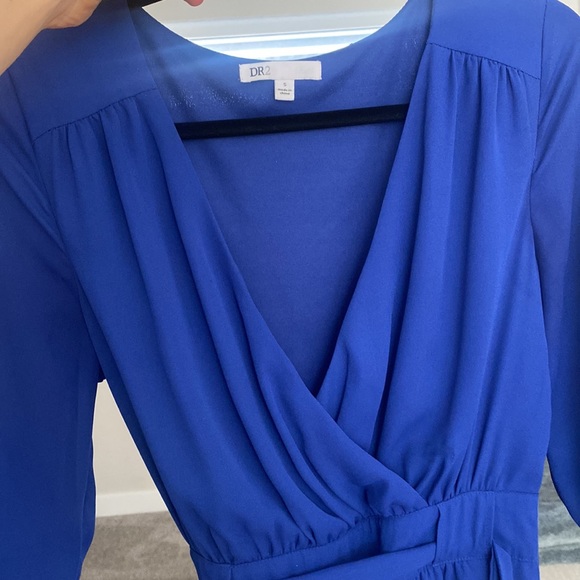 Navy Blue dress from Winners, size 2. Belt around waist. Knee length (5”7) - Picture 2 of 4